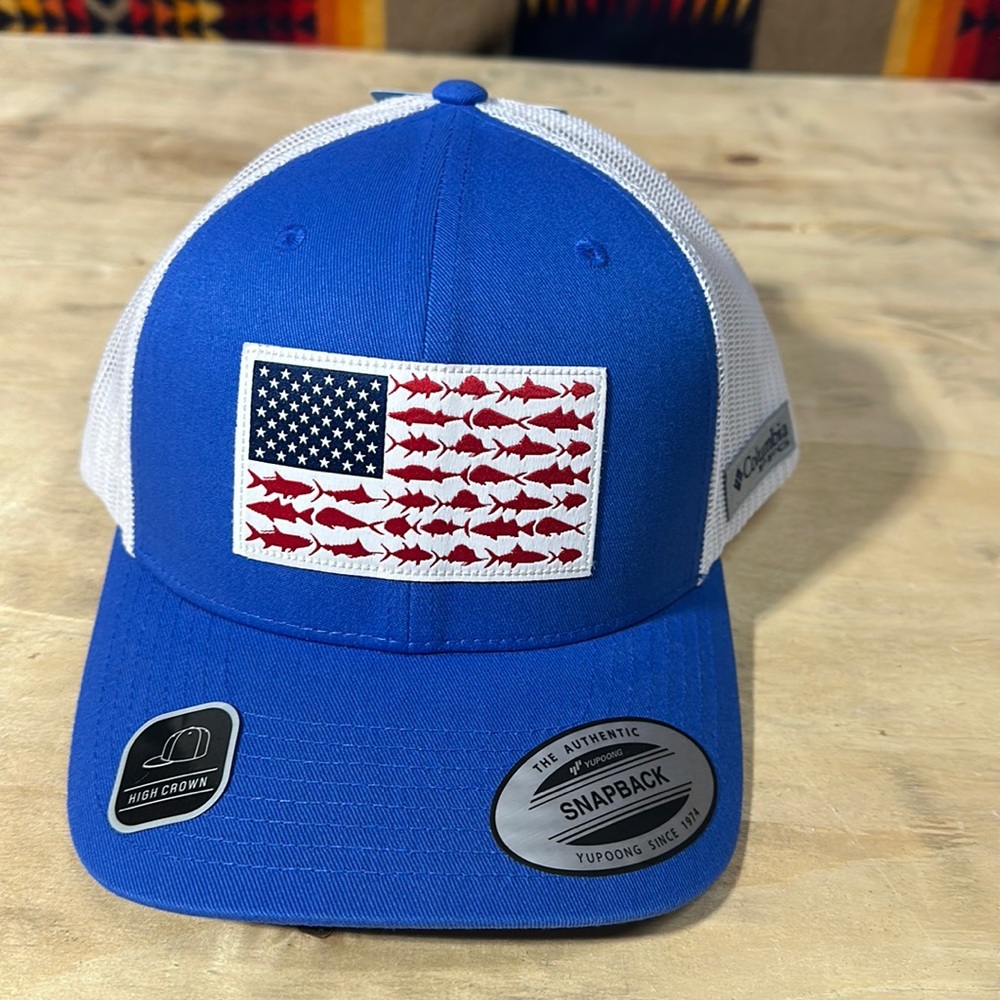 Columbia SnapBack hat